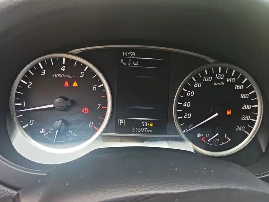 Nissan Tiida 2023 2021 1.6L CVT Smart Drive Edition