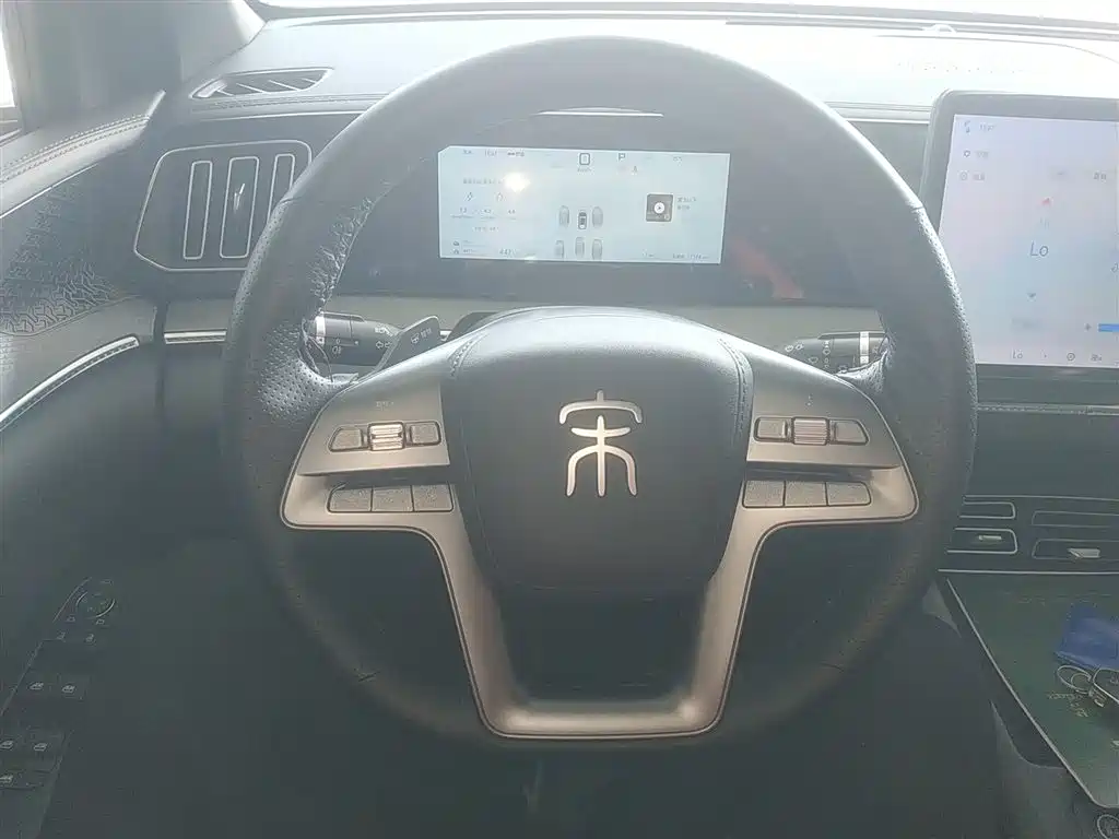 BYD Song Pro New Energy 2025 2nd Generation Smart Drive Edition DM-i 75KM Leading Type фото 11