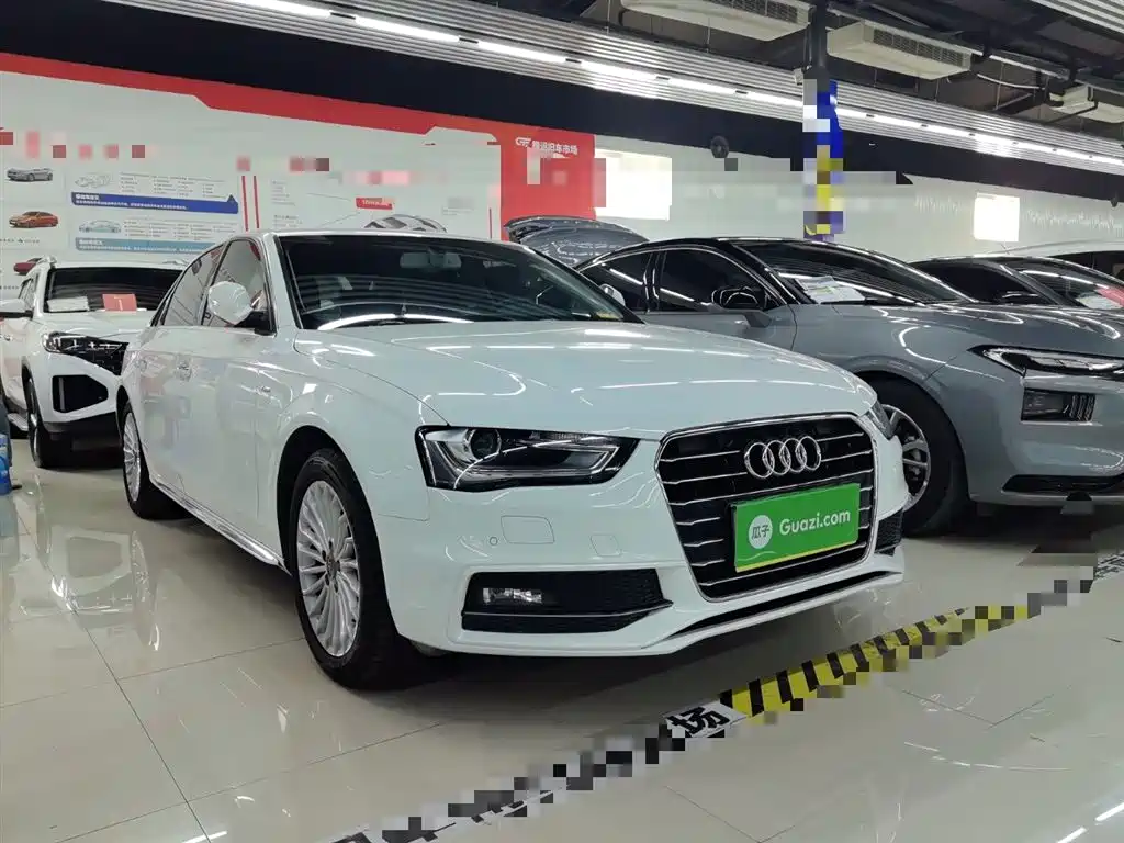 Audi A4L 2016 35 TFSI Collector's Edition S line Comfort фото 9