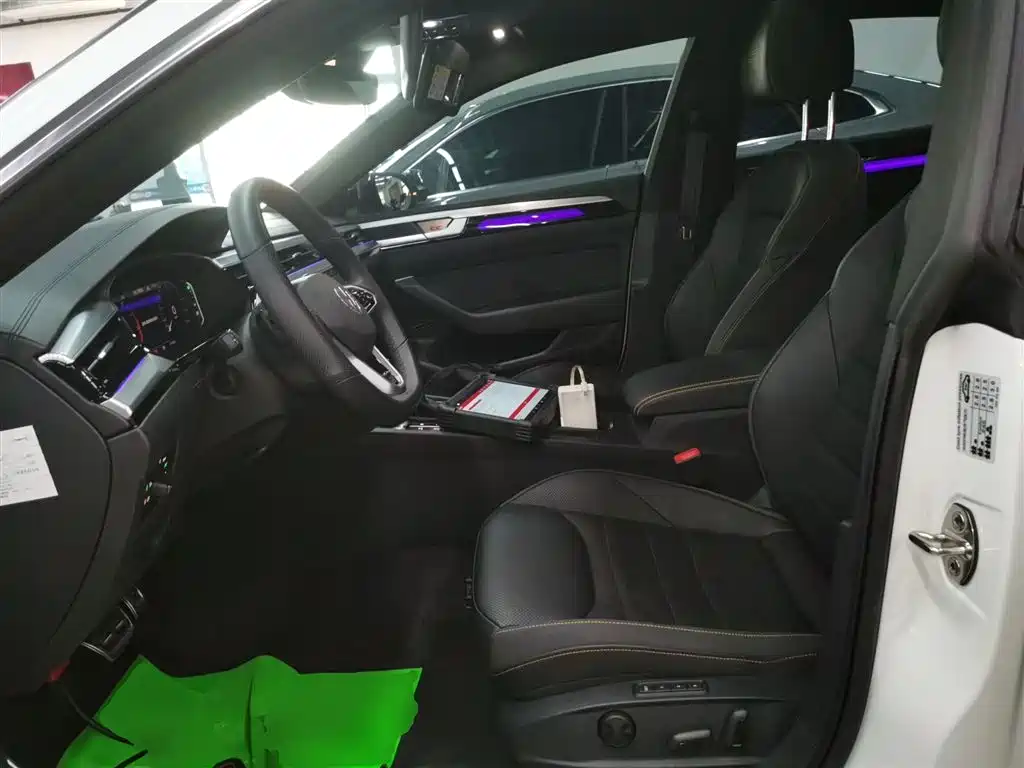 VOLKSWAGEN FAW-CC