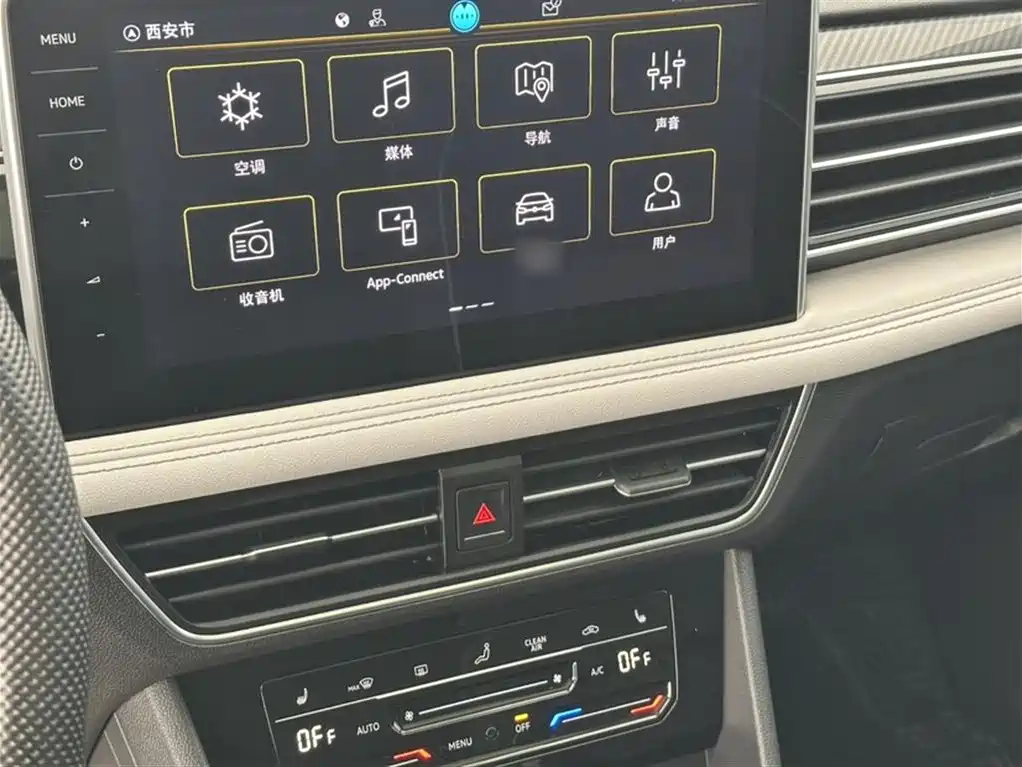 Volkswagen Tiguan L 2022 330TSI Auto 2WD R-Line Premium Edition фото 20