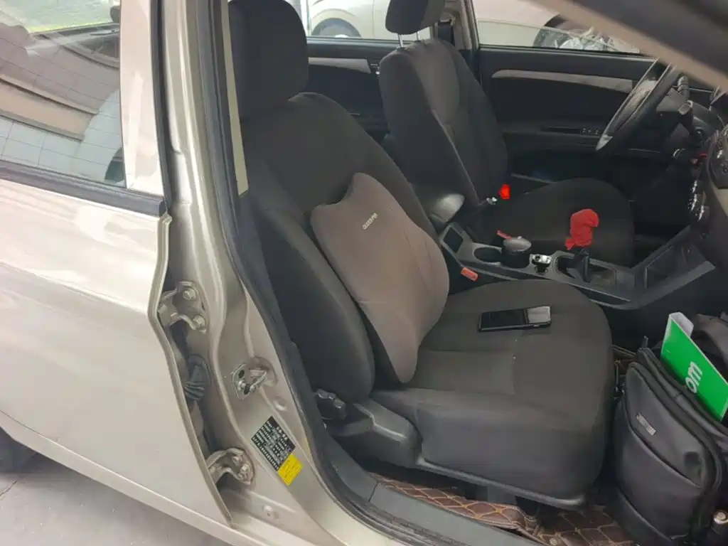 Фото 25 - Roewe 350