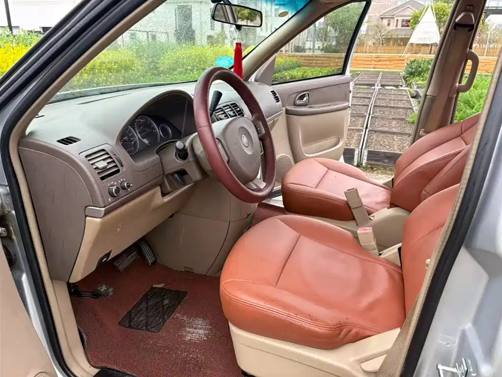 Buick GL8 2013 2.4L Comfort Edition фото 7