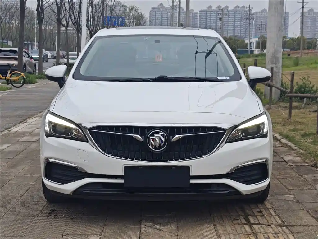 Buick Verano 2019 Sedan 15S Auto Leading фото 22