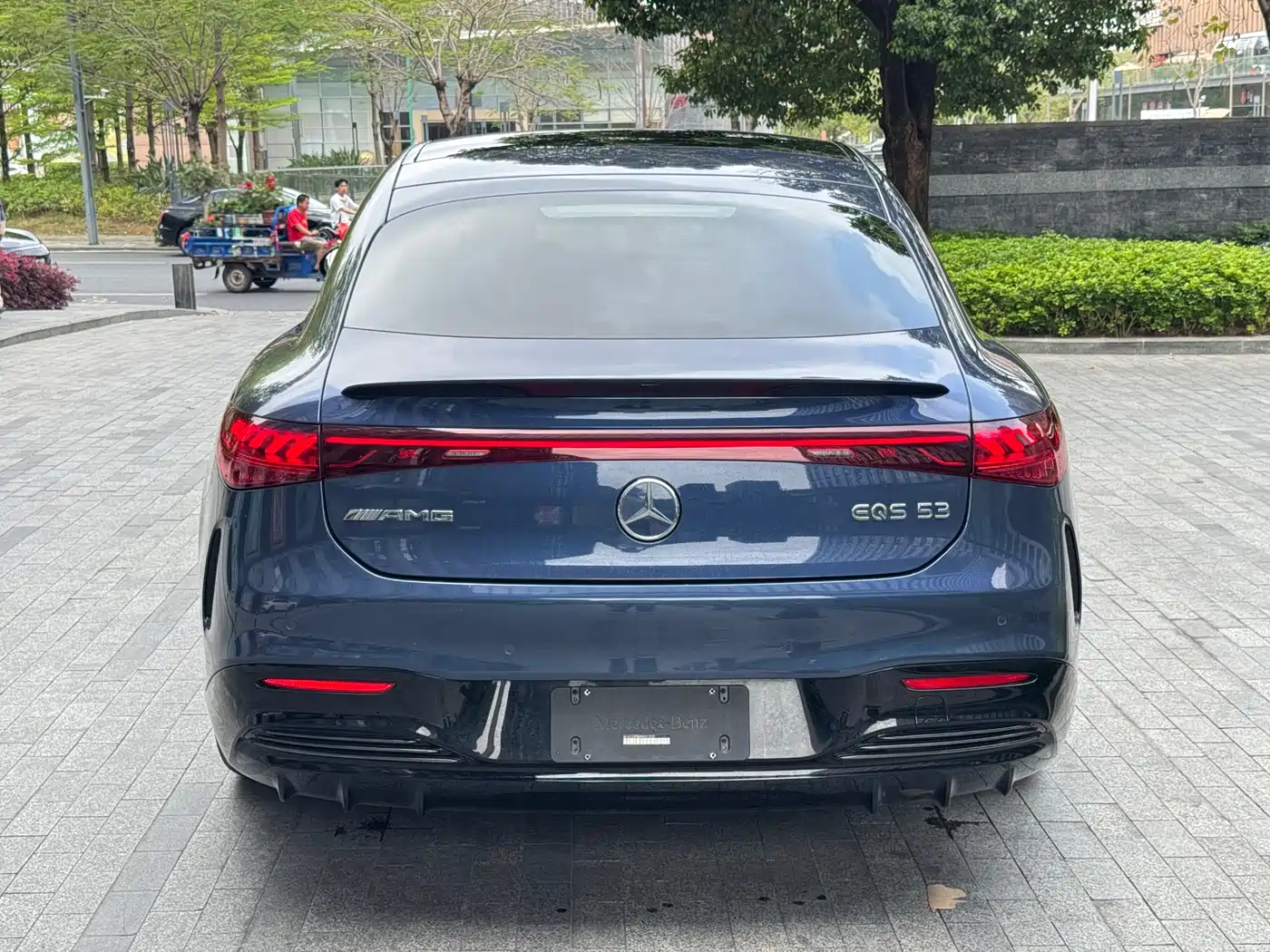 MERCEDES-BENZ EQS AMG