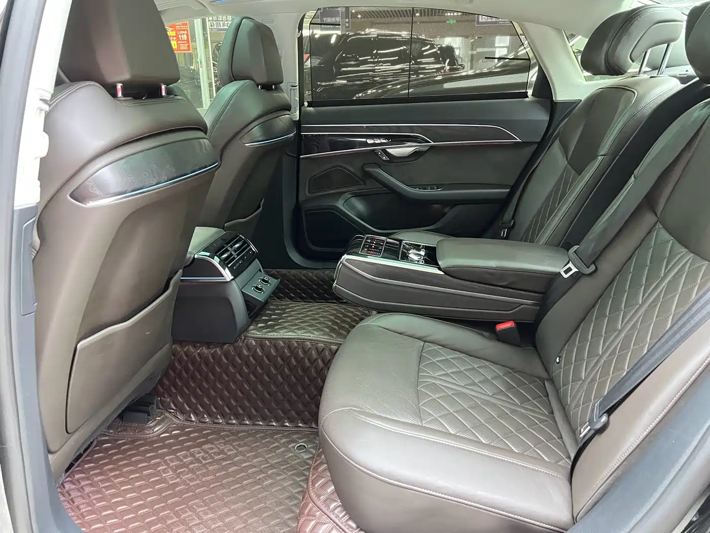 Audi A8 2021 A8L 50 TFSI quattro Comfort фото 6