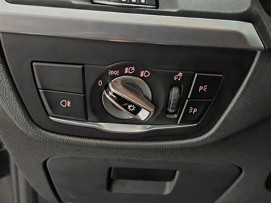 BMW X3 2022 Facelift xDrive30i Leading M Shadow Edition фото 21