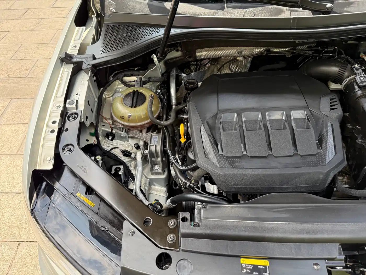 Volkswagen Tiguan L 2021 330TSI Automatic 2WD R-Line Premium фото 32