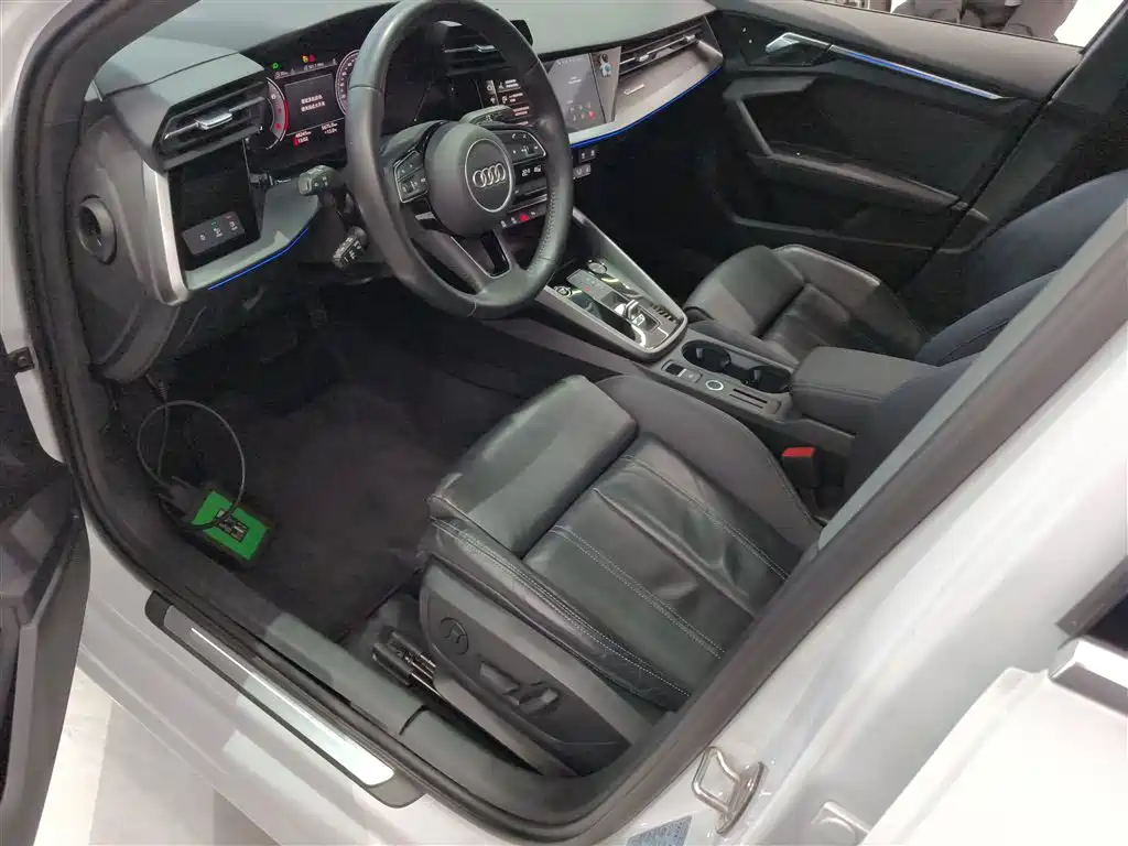 Audi A3 2022 Sportback 35 TFSI Luxury Elegance фото 15