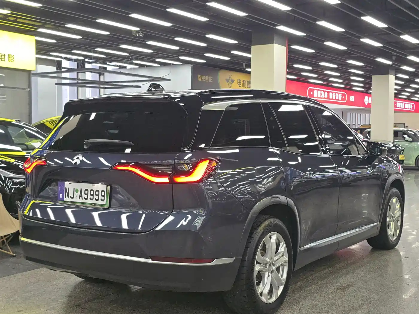 NIO ES8 2022 2020 415KM 6-Seater