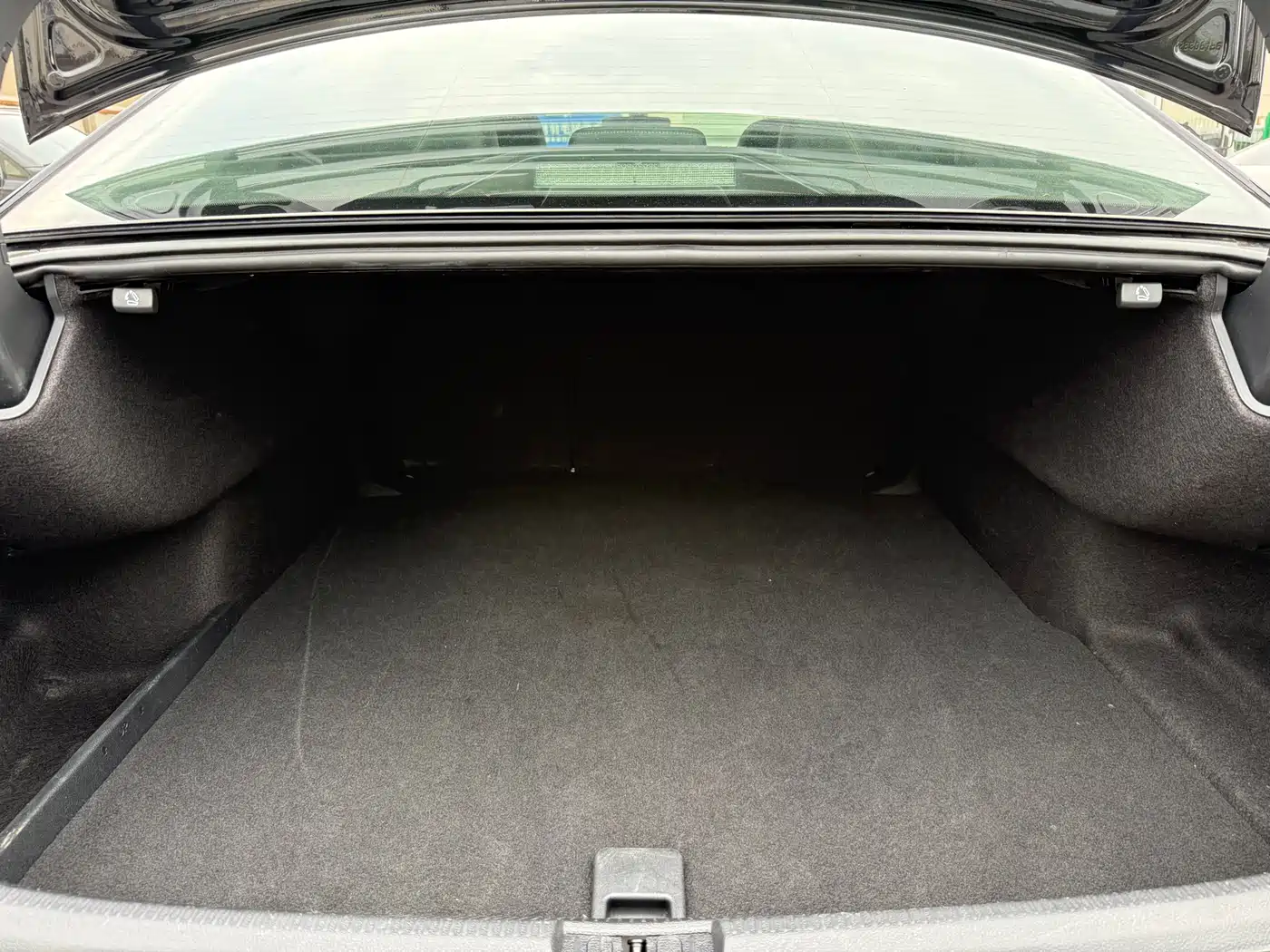 Volkswagen Passat 2017 330TSI DSG Luxury фото 22