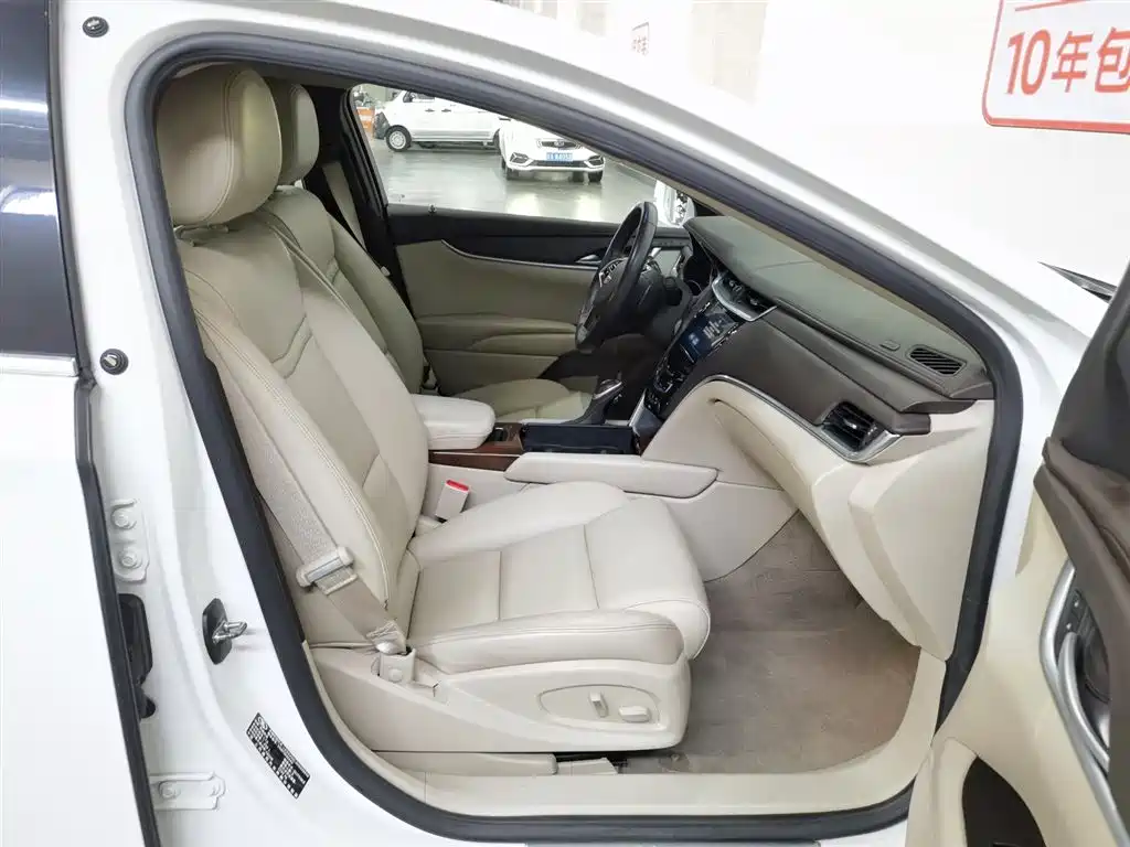 Cadillac XTS 2017 28T Technology фото 23