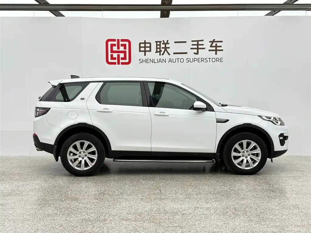 Land Rover Discovery Sport 2018 240PS SE Edition фото 5