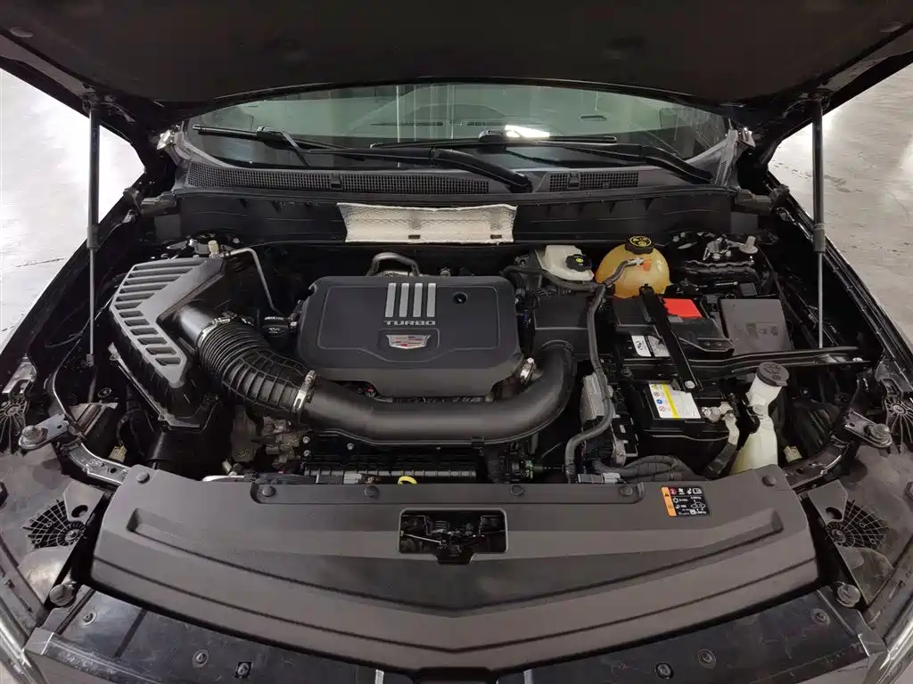 Cadillac XT6 2020 Facelift 28T 6-Seater AWD Luxury Sport фото 6