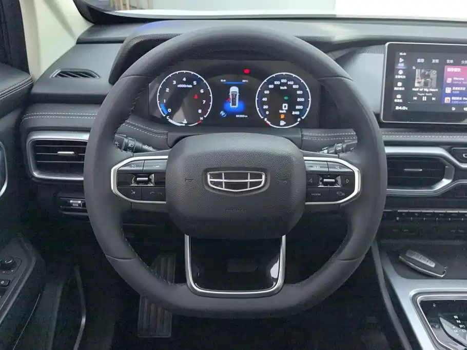Geely Okavango 2021 2020 1.8TD DCT Luxury 7-Seater
