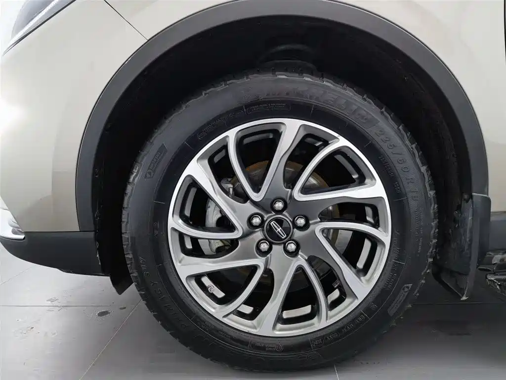 Lincoln Adventurer 2020 2.0T 4WD Premium Elegance Edition фото 17