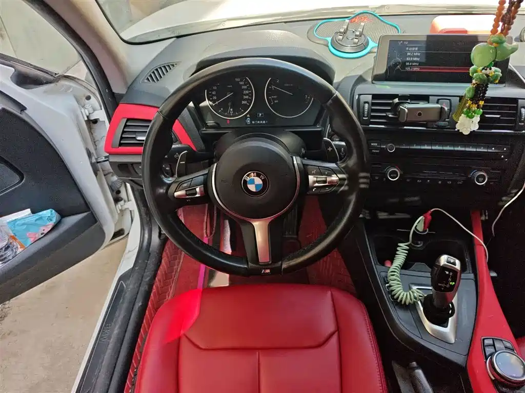 BMW 1 Series (Import) 2013 Facelift 118i Leading Model фото 3