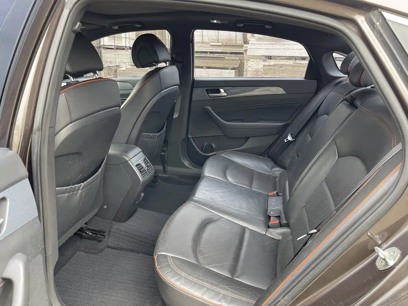 Hyundai Sonata 2015 1.6T GLS Smart фото 10