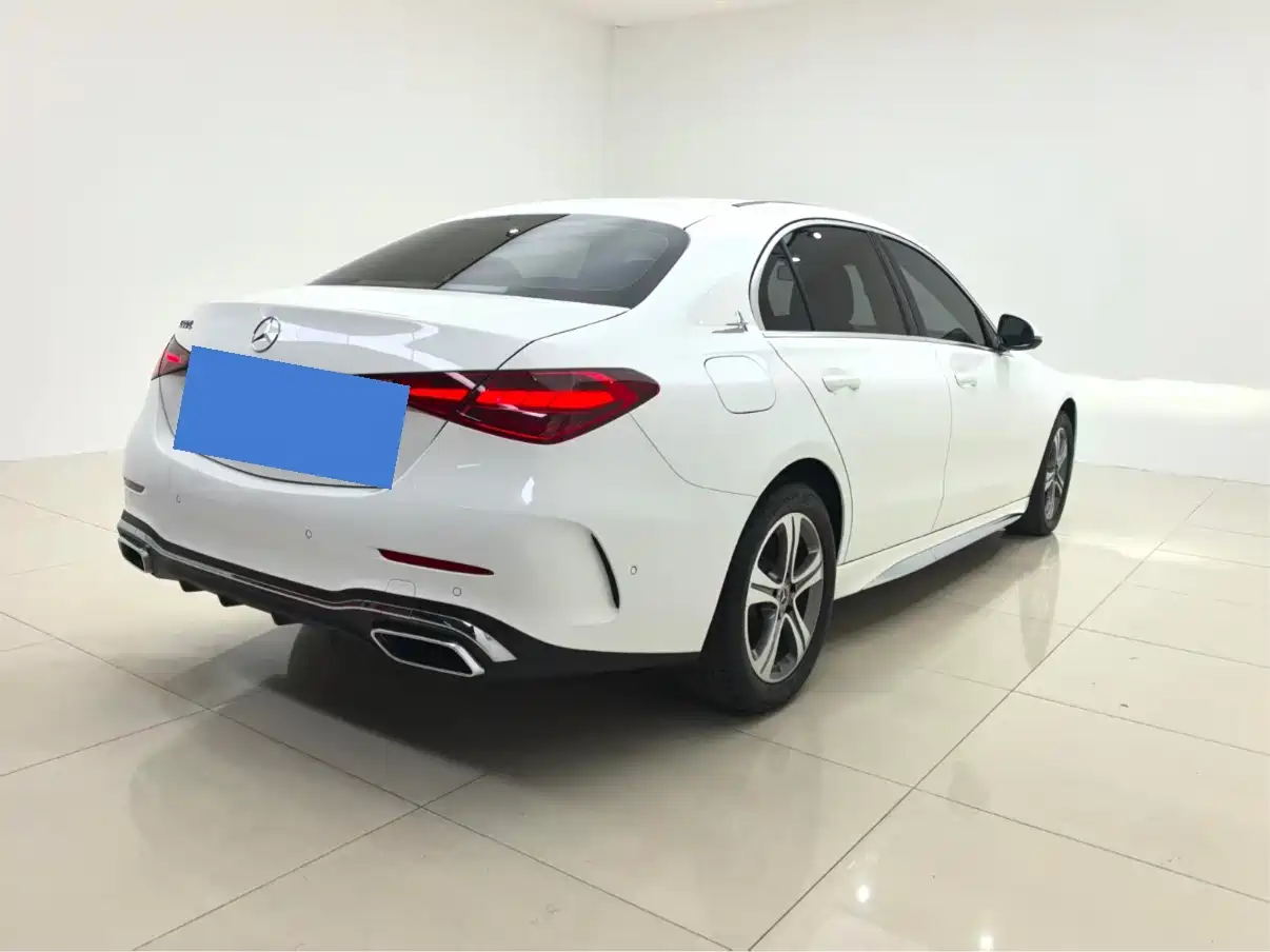 Mercedes-Benz C-Class 2023 C 200 L Sport фото 3