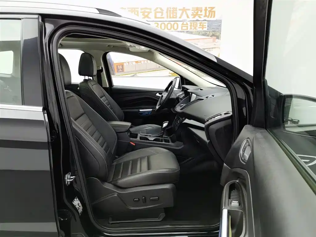 Ford Kuga 2018 EcoBoost 245 AWD Luxury Wing фото 23