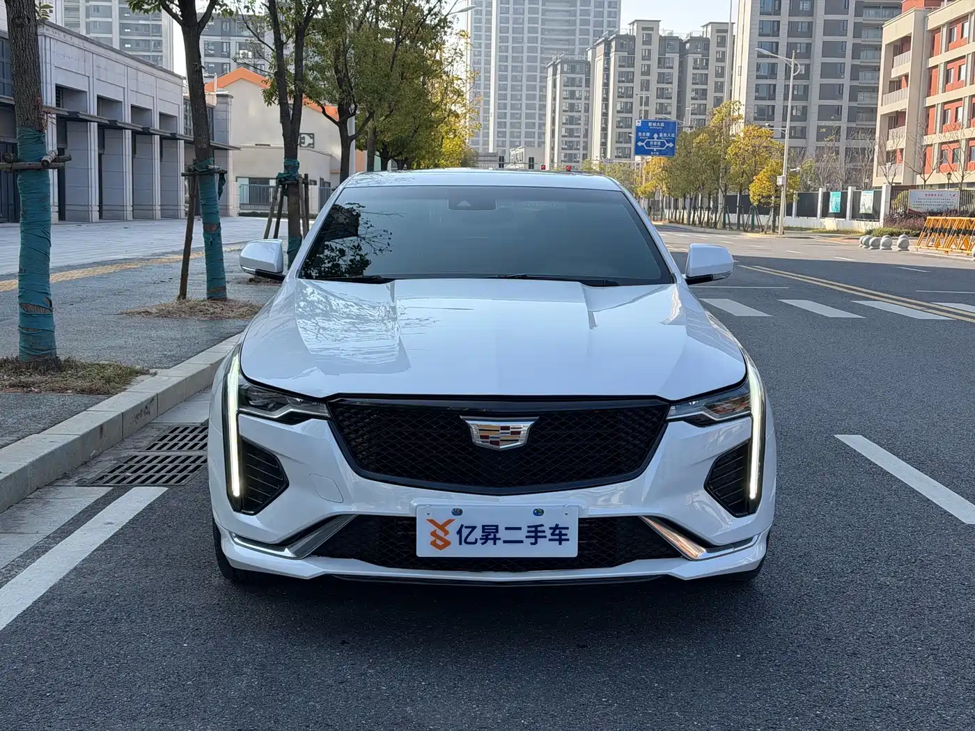 CADILLAC CT4