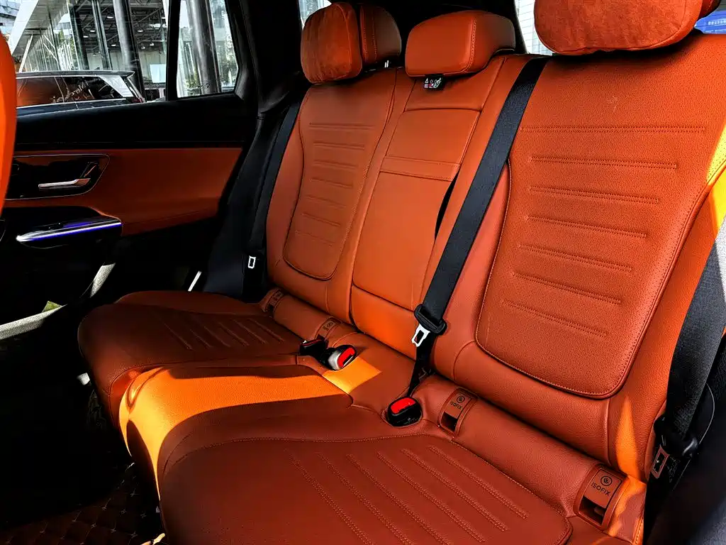 Mercedes-Benz GLC 2024 GLC 300 L 4MATIC Dynamic 5-seater фото 12
