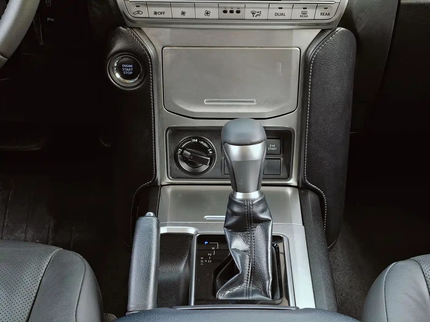 Toyota Prado 2018 3.5L Auto TX-L фото 15