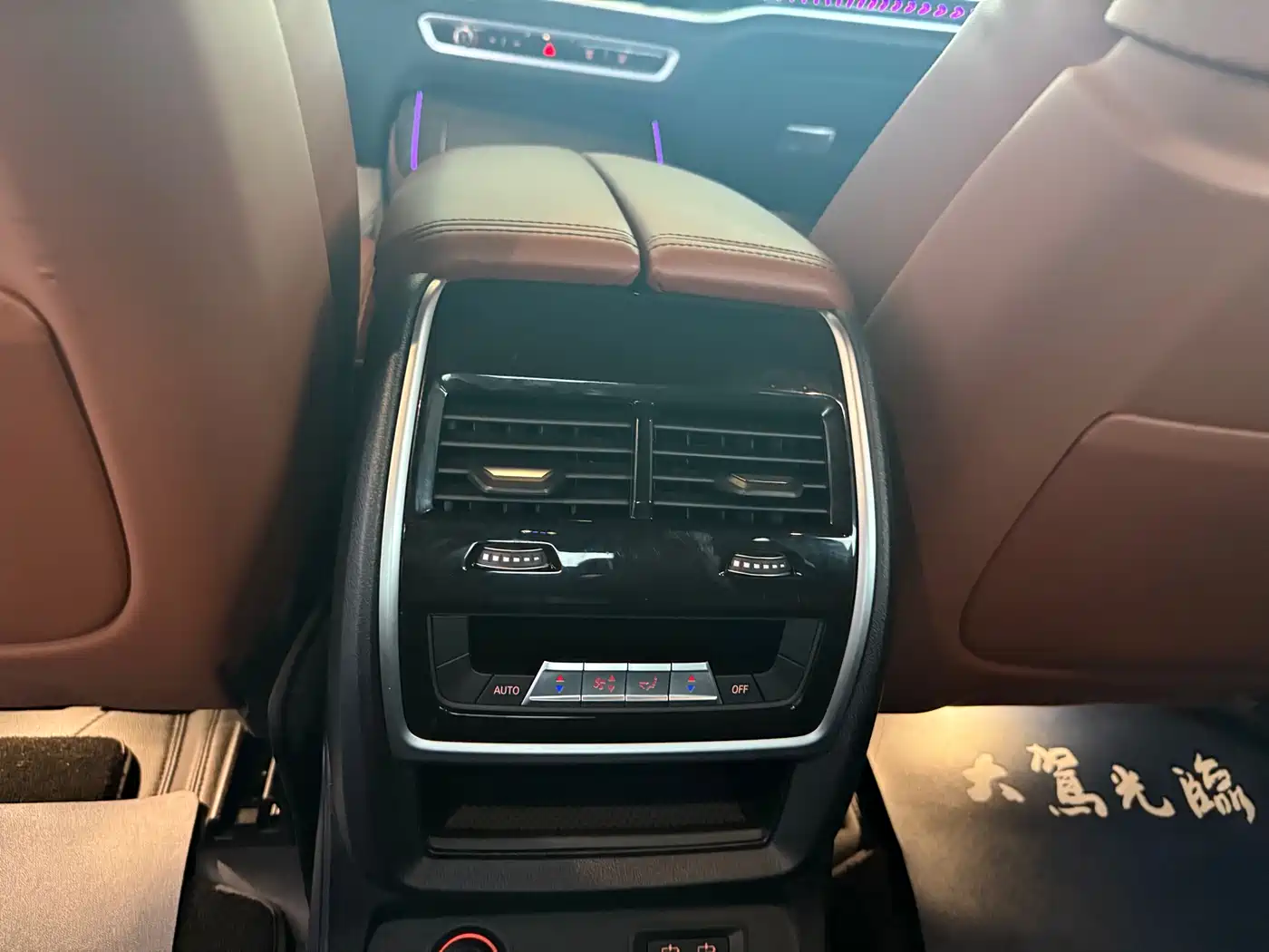 BMW X7 2023 xDrive40i Exclusive M Sport Package фото 8