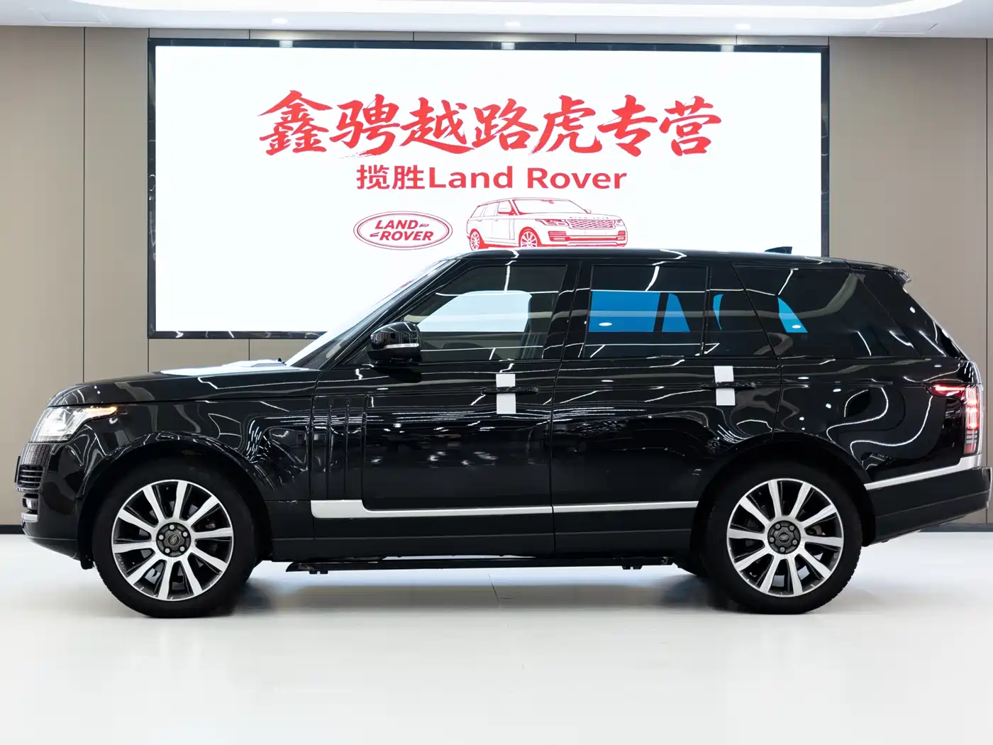 Land Rover Range Rover 2017 3.0 SC V6 Vogue фото 3