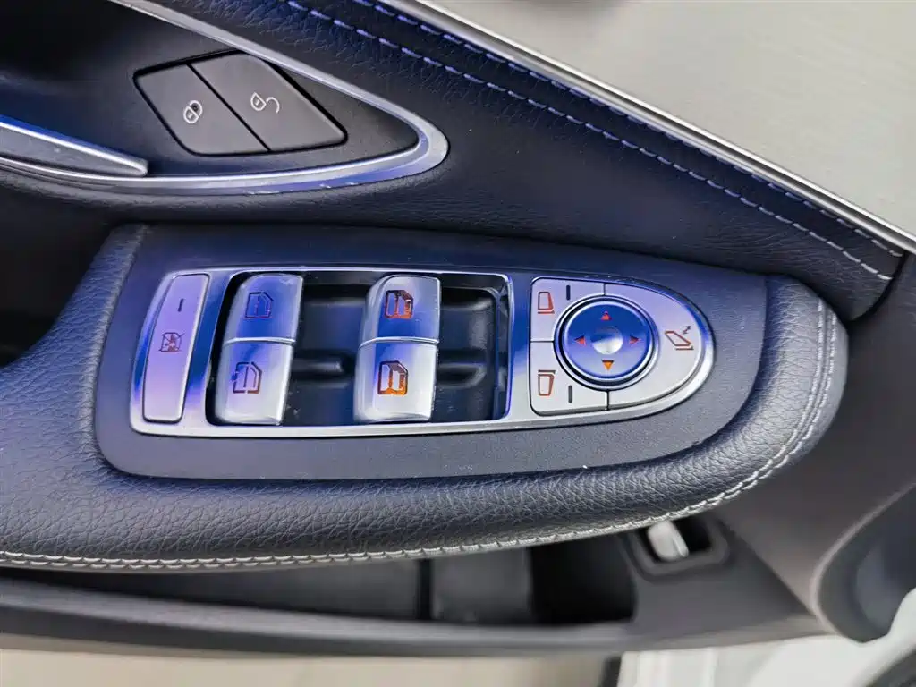 Mercedes-Benz C-Class 2020 Facelift C 260 Sport Version фото 9