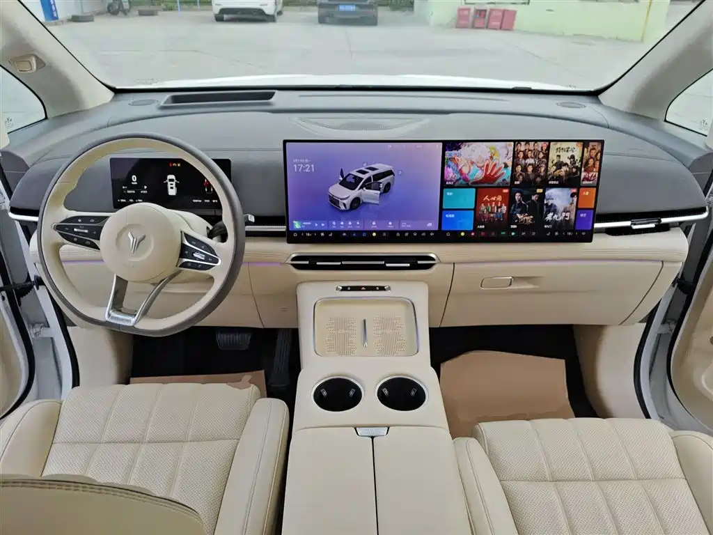 Voyah Auto Voyah Dreamer 2025 PHEV AWD Flagship Kunpeng Edition фото 10