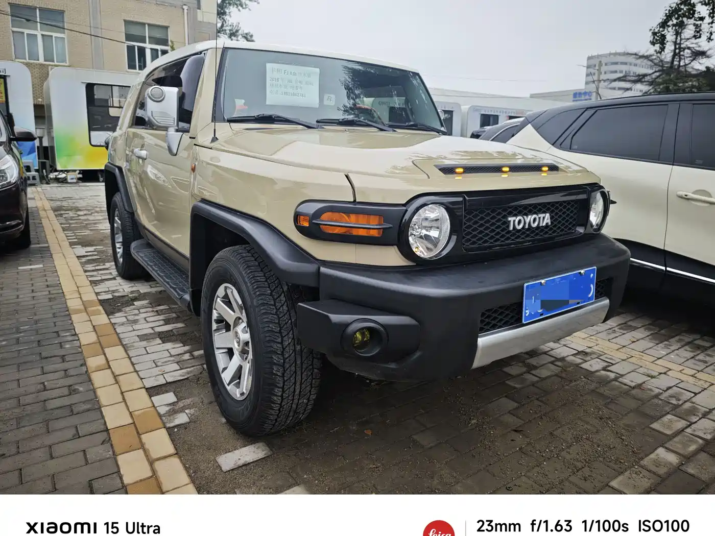Toyota FJ Cruiser 2013 4.0L фото 3