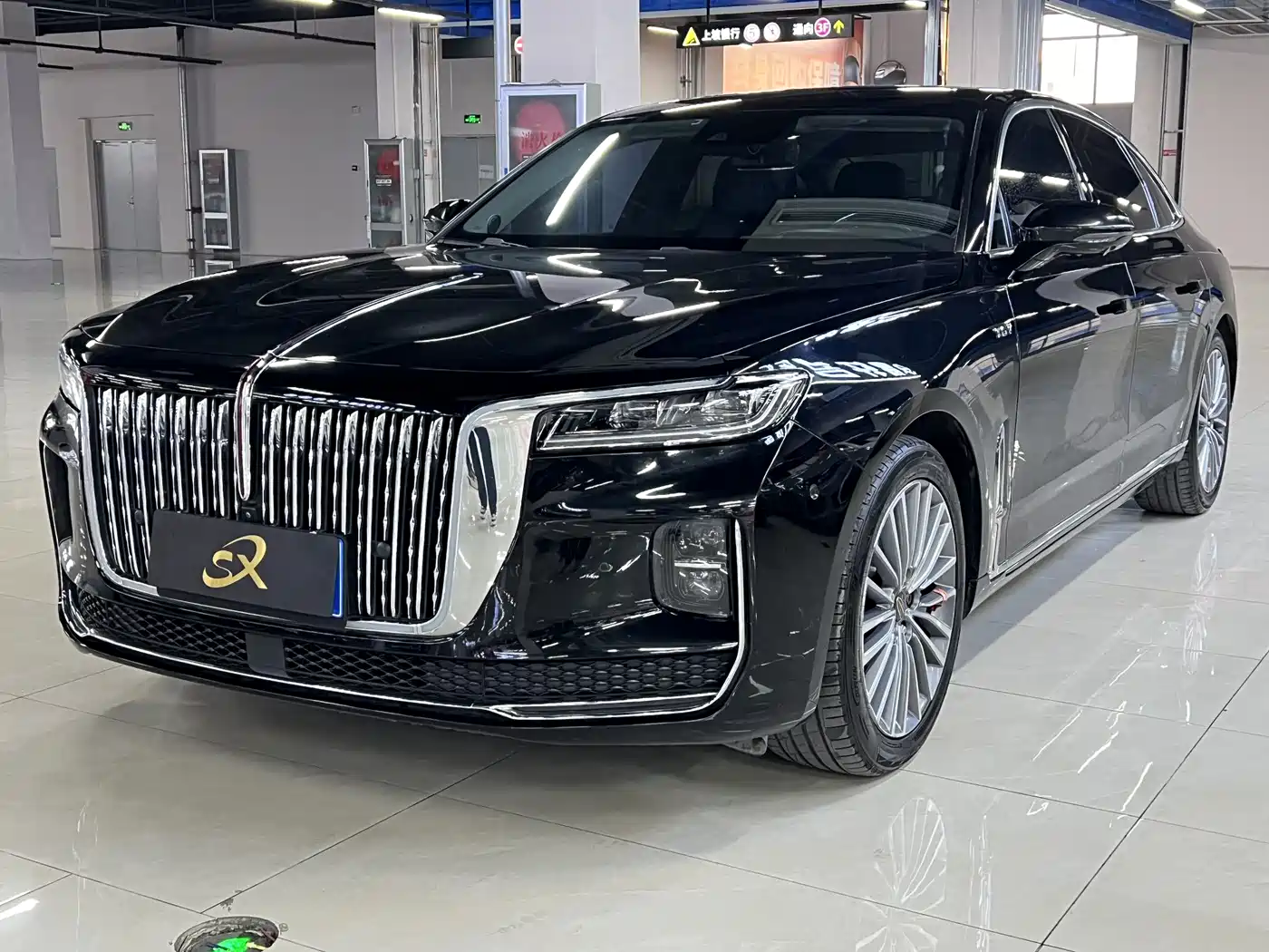 Hongqi H9 2020 3.0T Smart Connection Qi Chang Edition