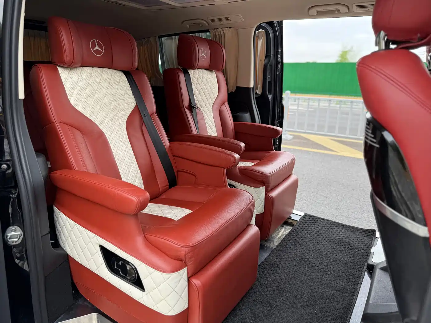 Mercedes-Benz Vito 2016 2.0T Elite Edition фото 6