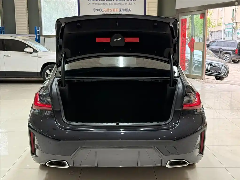 BMW 3 Series 2023 320Li M Sport Package фото 23