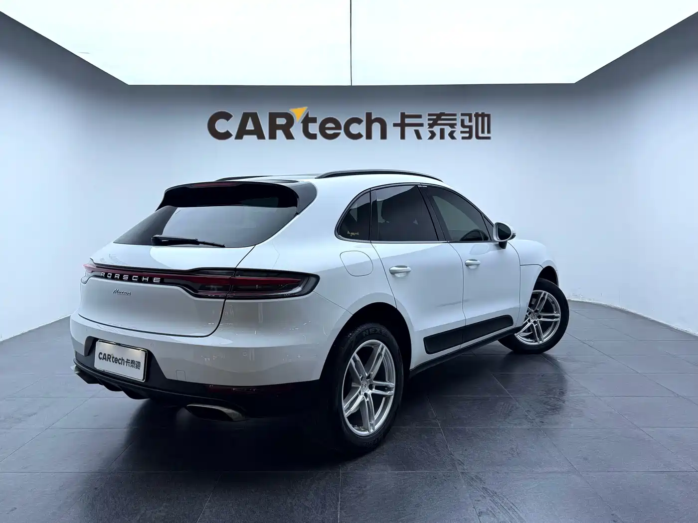 Porsche Macan 2020 Macan 2.0T фото 5