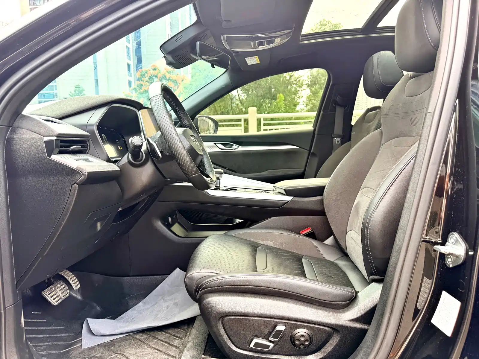 Фото 10 - Geely Preface