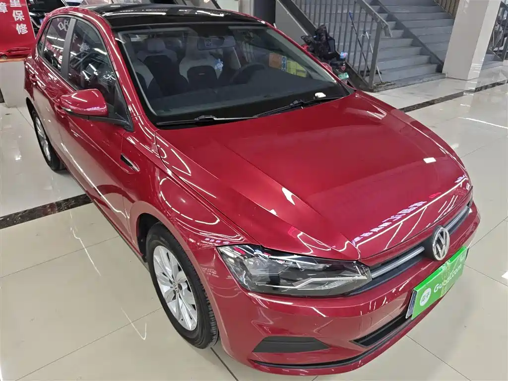 Volkswagen Polo 2019 Plus 1.5L Automatic Colorful Tech Edition фото 4