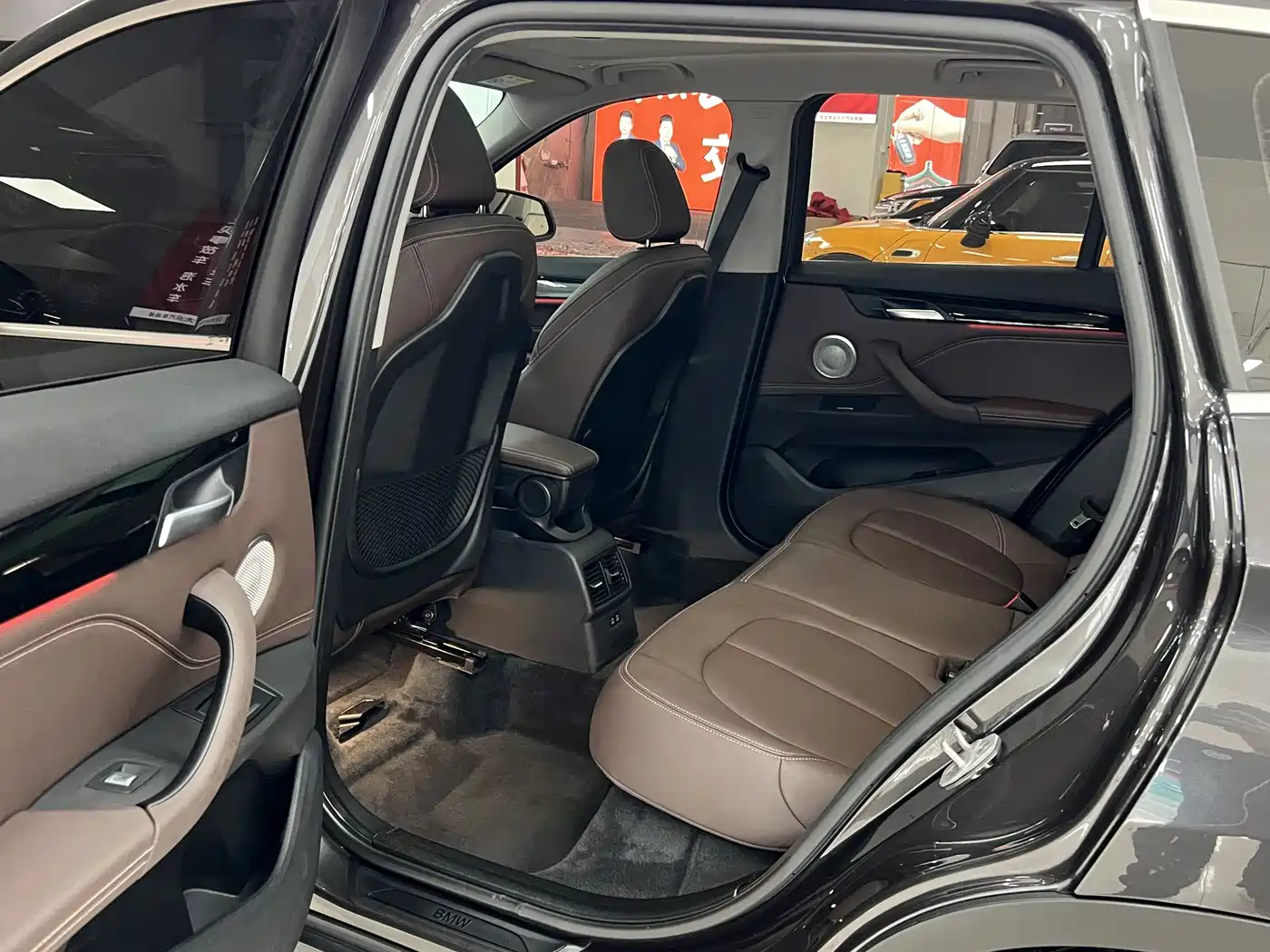 BMW X1 2021 sDrive25Li Leading фото 6