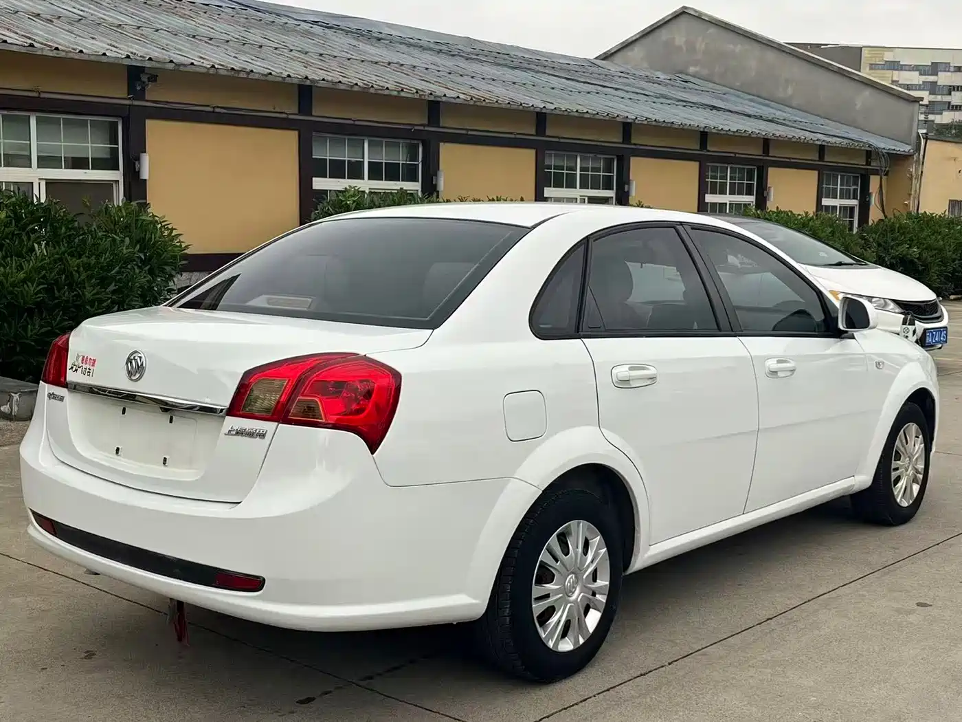 Buick Excelle 2015 1.5L Automatic Classic фото 8