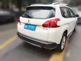 Фото 2 - Peugeot 2008