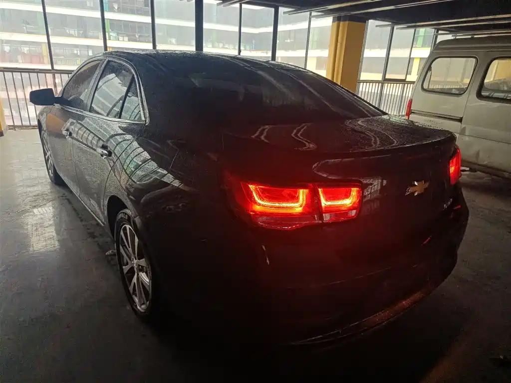 Chevrolet Malibu 2017 1.5T Automatic Luxury Edition фото 22