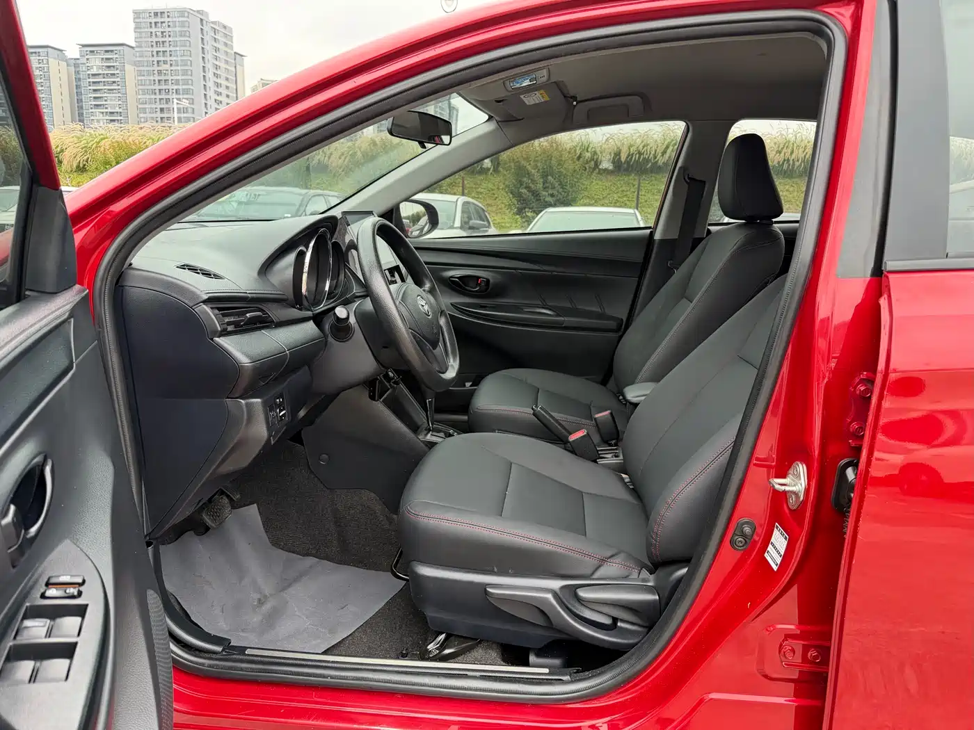 Toyota YARiS L Zhi Xuan 2019 1.5E CVT MeiDong Edition China VI фото 6
