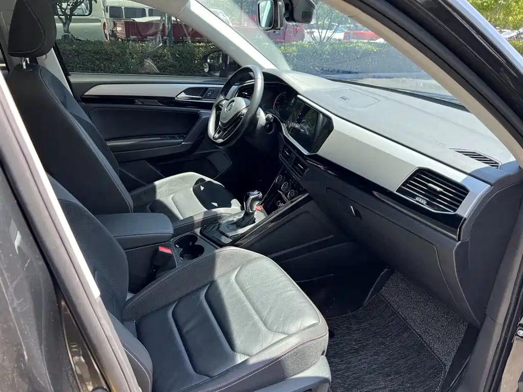 Volkswagen Tayron 2019 330TSI 2WD Luxury China VI фото 8