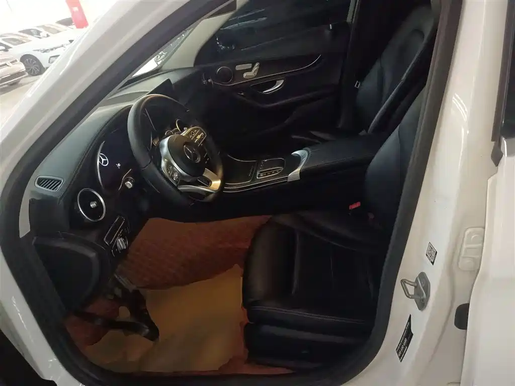 Mercedes-Benz C-Class 2020 C 260 L Sport фото 14