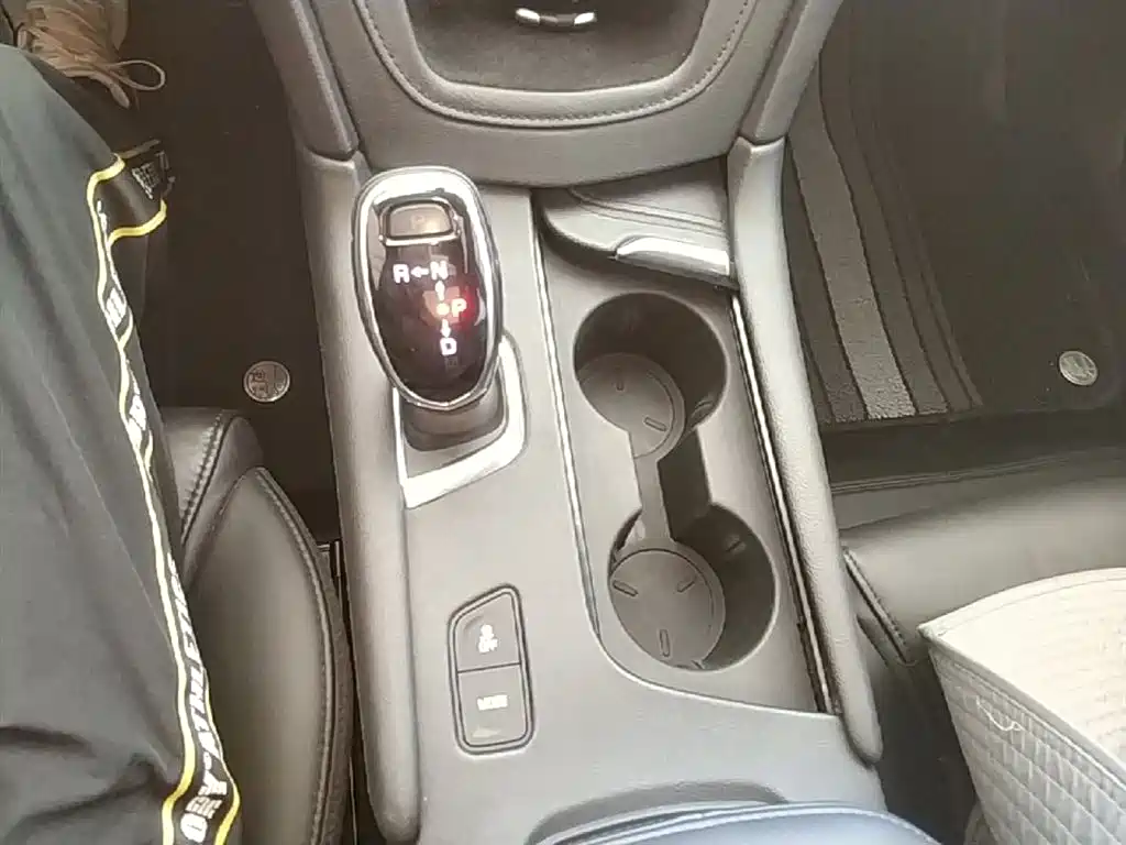 Cadillac XT5 2018 25T Luxury фото 14
