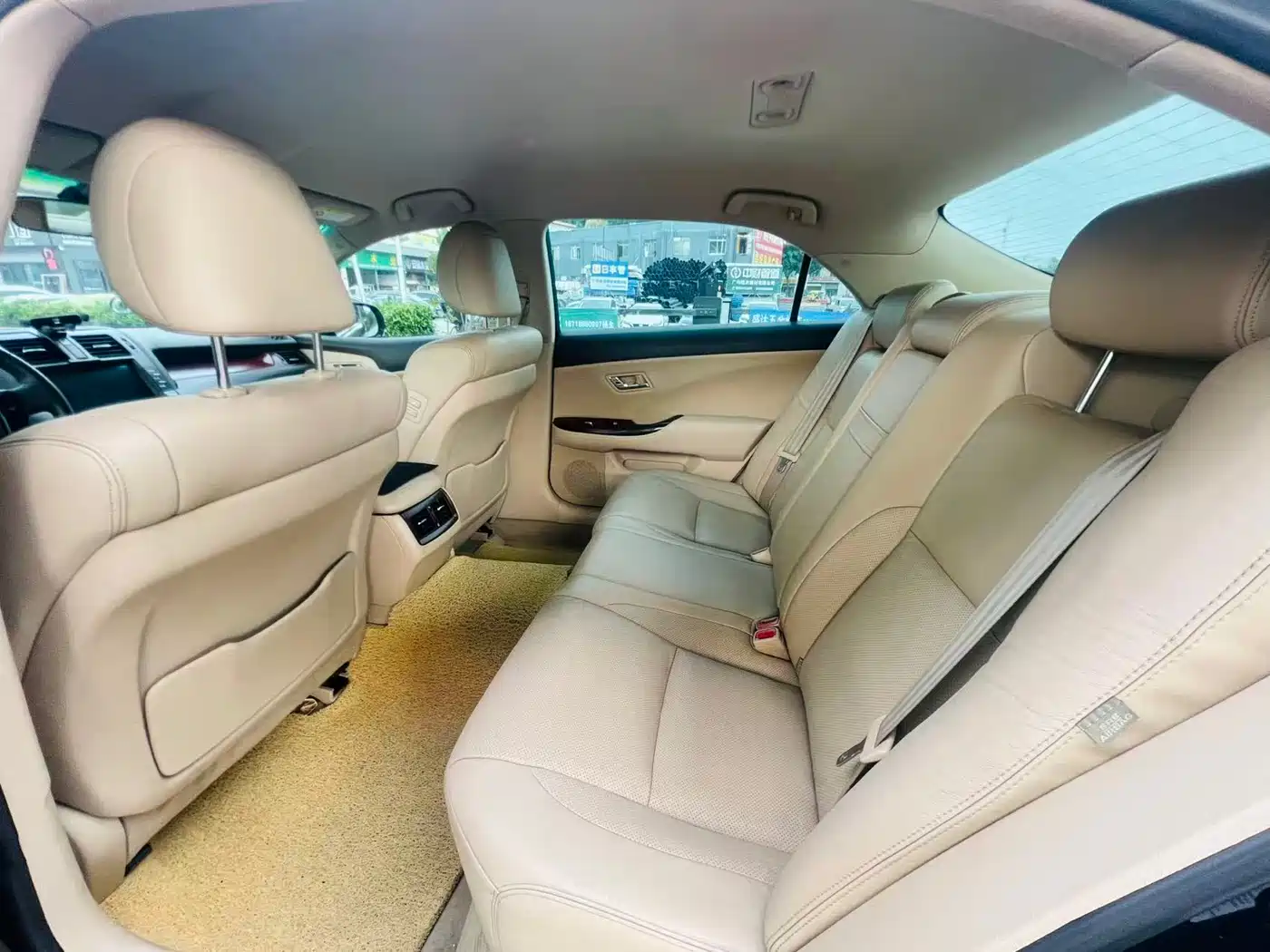 Toyota Crown 2010 2.5L Royal фото 8