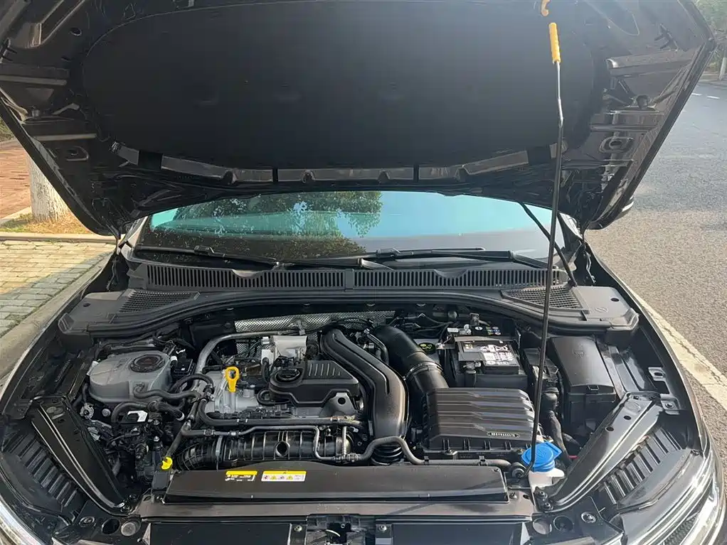Volkswagen Sagitar 2025 300TSI DSG Excellence Edition фото 22