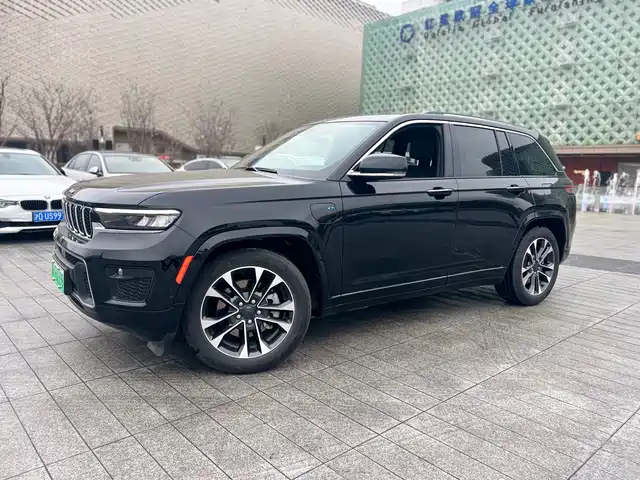  Jeep Grand Cherokee 4xe (Import) 2023 4xe Summit Edition
