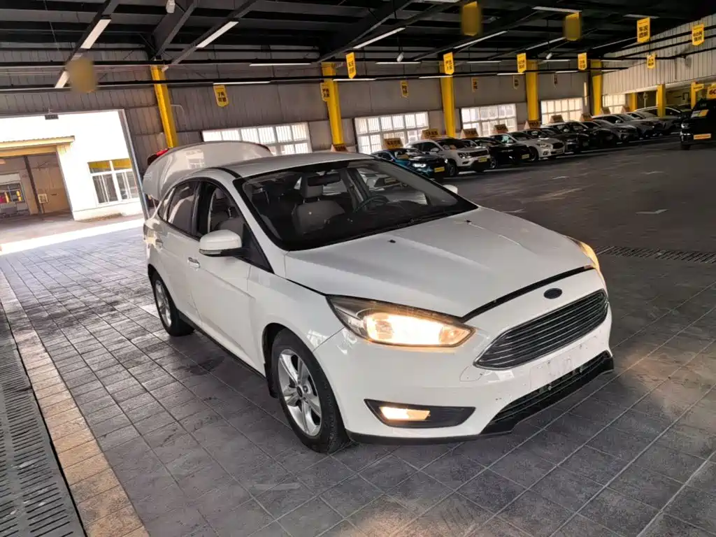 Ford Focus 2015 2015 Sedan 1.6L Automatic Comfort